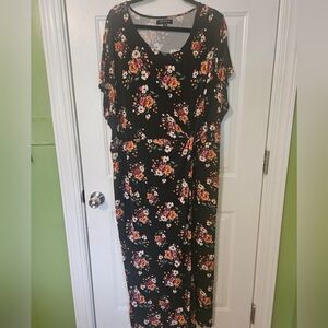 Plus size maxi dress